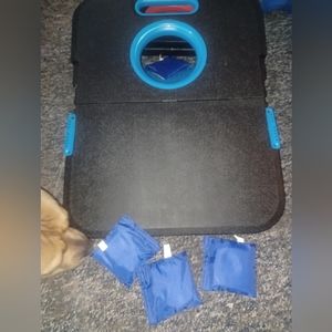 LIGHT UP BEAN BAG TOSS